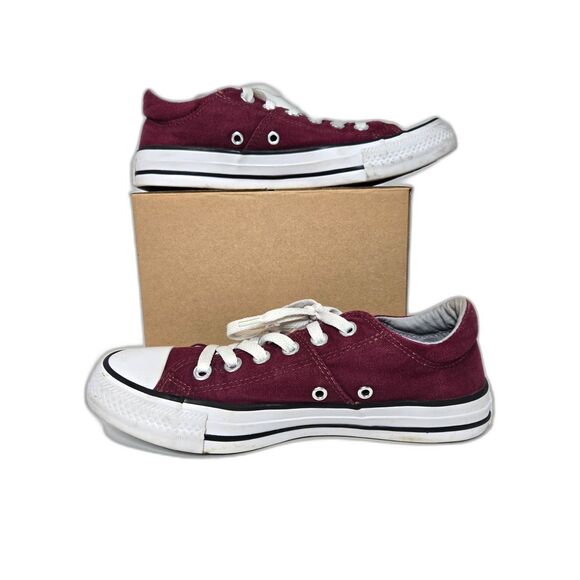 Converse Shoes - Converse Chuck Taylor All Star Low Top Sneakers | Women's Size 7 | Red White